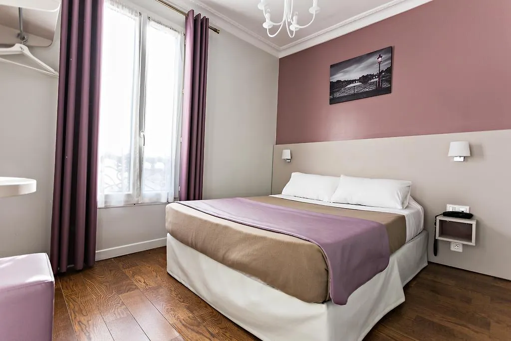 Modern Otel
