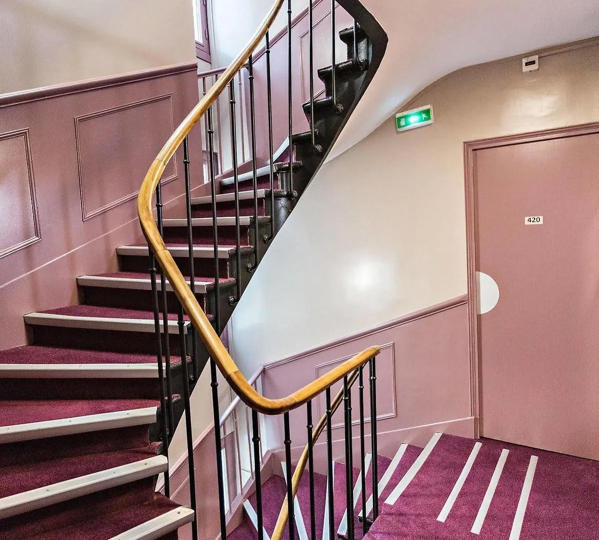 Otel Modern 2*